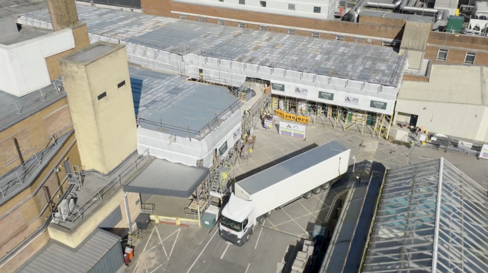 Scaffold and temporary roof over a RAAC replacement programme